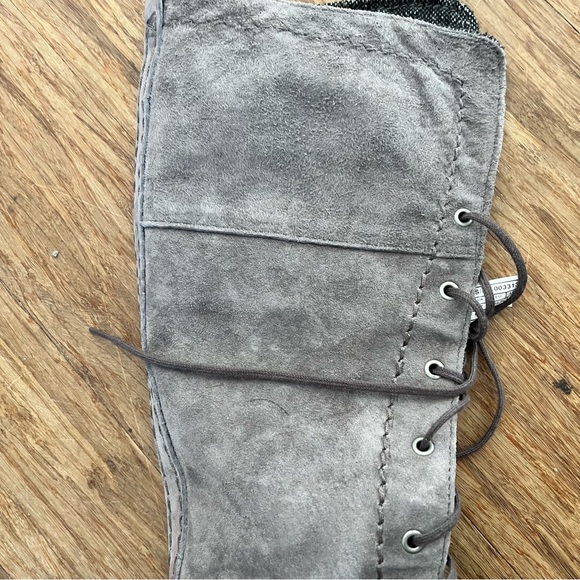 UGG Somaya Suede Grey/Beige Front Lace Side Zip Moccasin Boots, Sz 8.5 - Picture 14 of 16